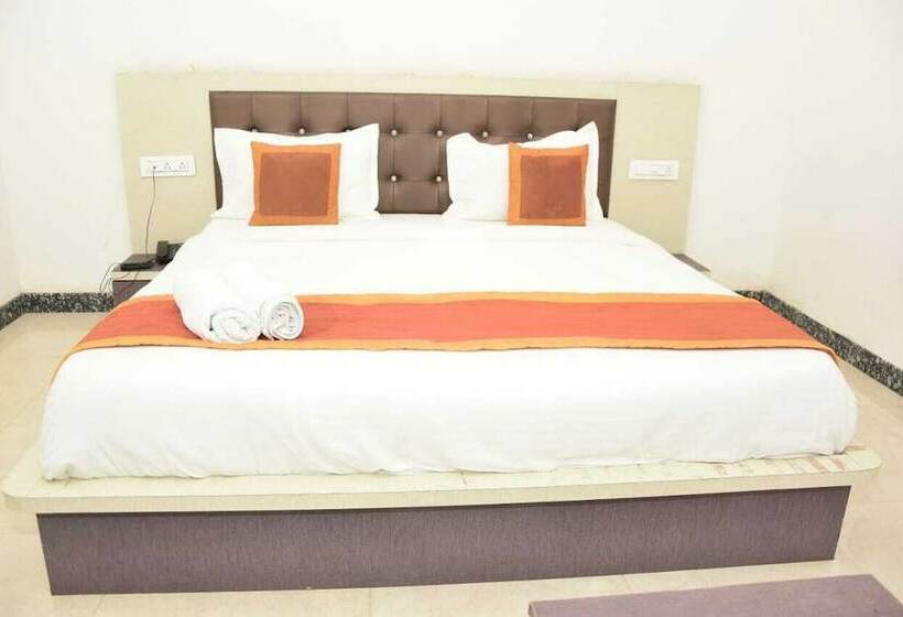 酒店 The Pushkar Mantra Resort