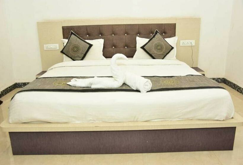 酒店 The Pushkar Mantra Resort