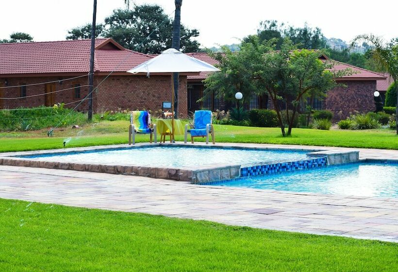 ホテル Zororo Lodge