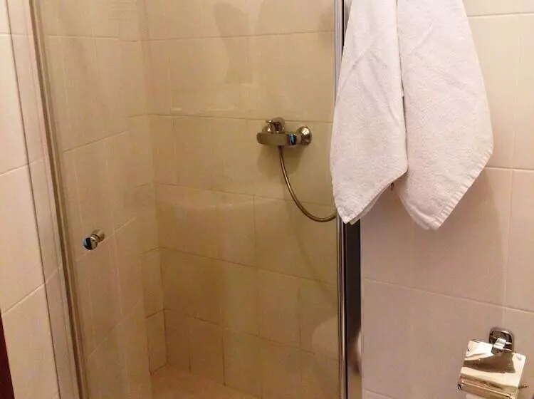 Mini Hotel Mone
