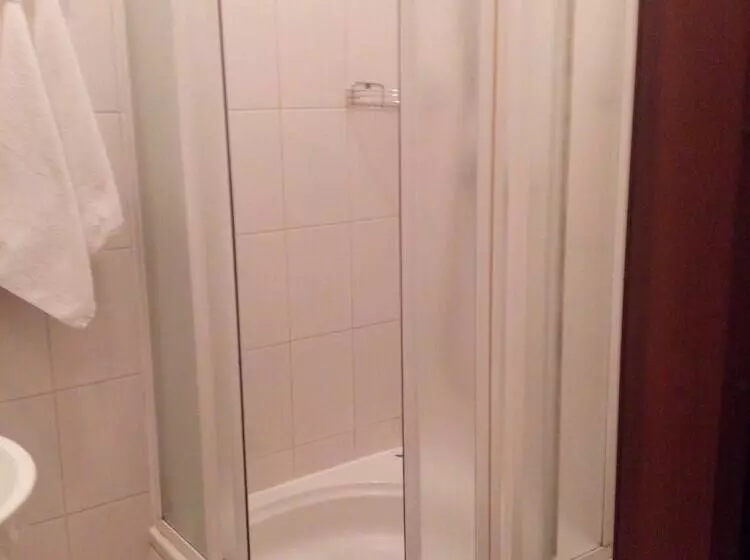 Mini Hotel Mone