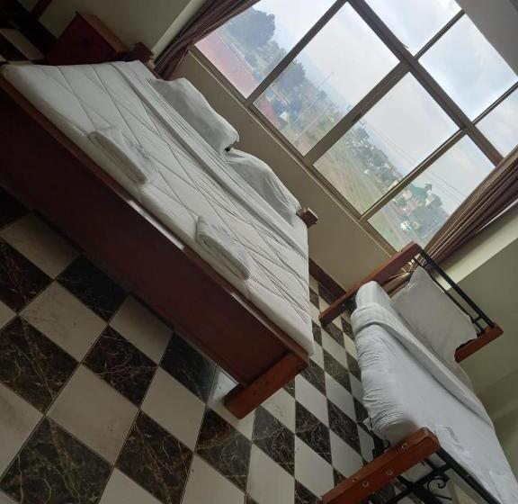 Newstead Hotel Naivasha