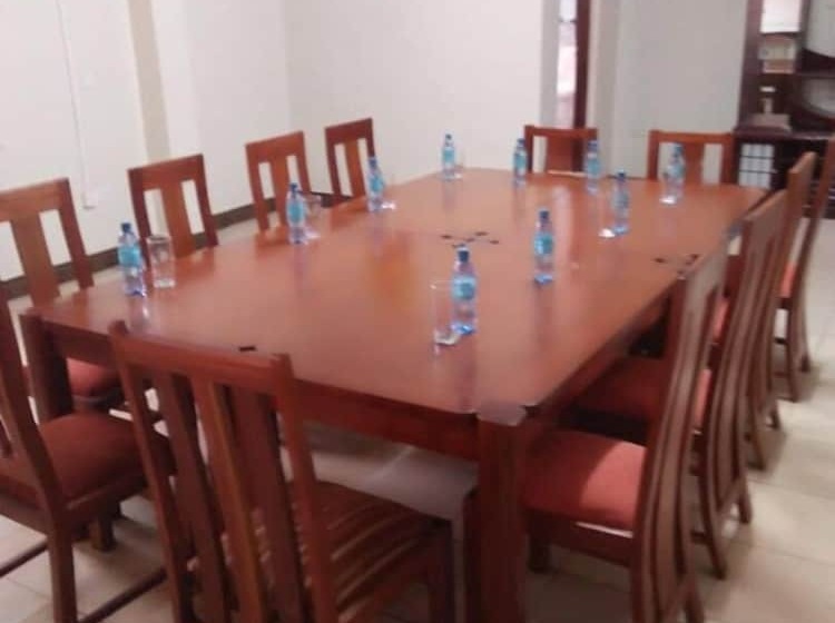 Newstead Hotel Naivasha