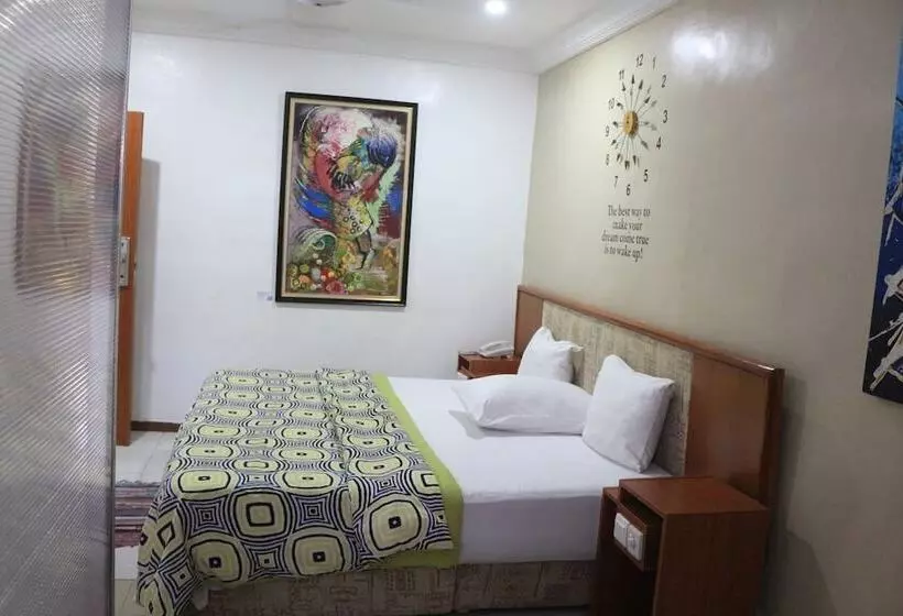 پانسیون Naturemark Gallery And Guest House