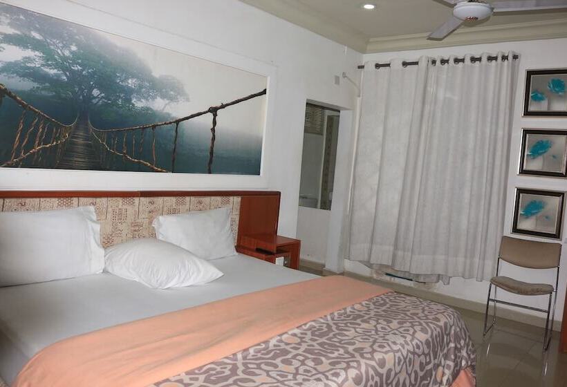 پانسیون Naturemark Gallery And Guest House