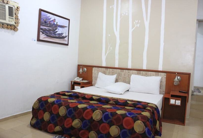 پانسیون Naturemark Gallery And Guest House