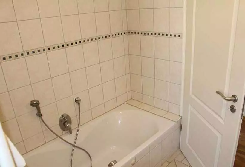 ペンション Zimmer Wolkenlos