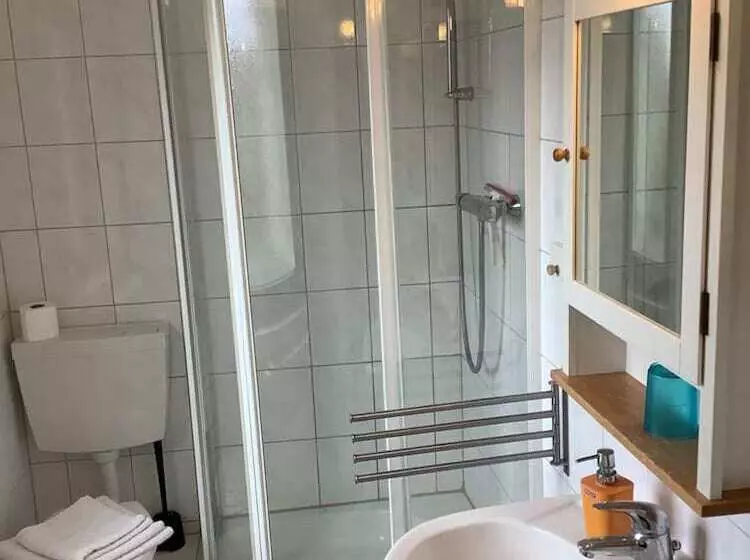 ペンション Zimmer Wolkenlos