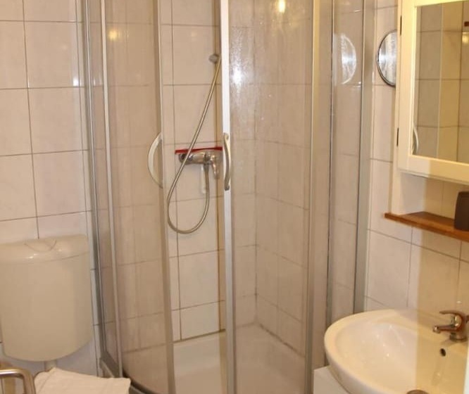 بنسيون Zimmer Wolkenlos