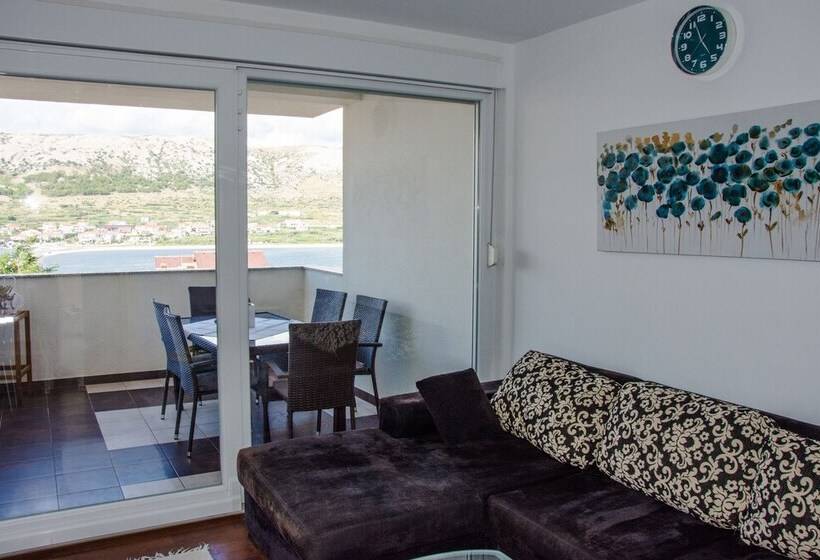 Sv. Jelena Apartments