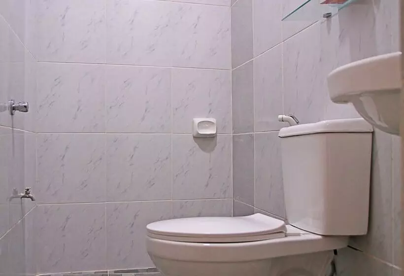 ベッドアンドブレックファースト Prim Travellers Inn