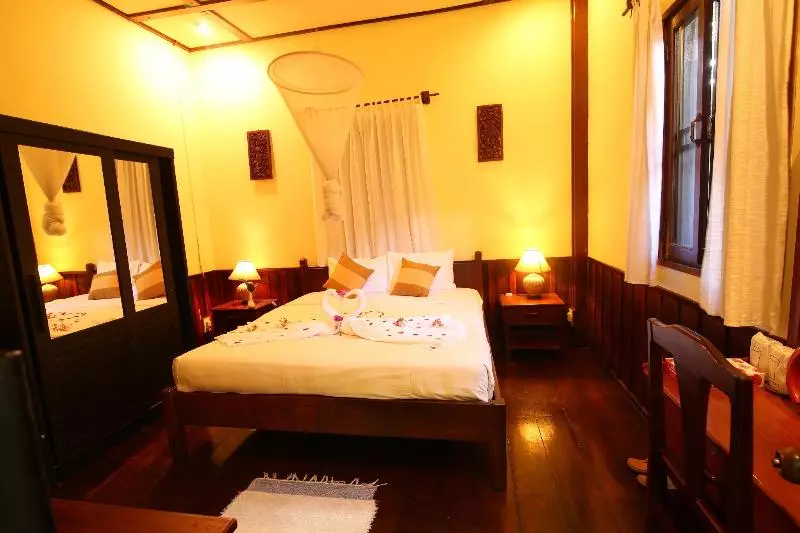 ホテル Sala Inpeng Bungalow