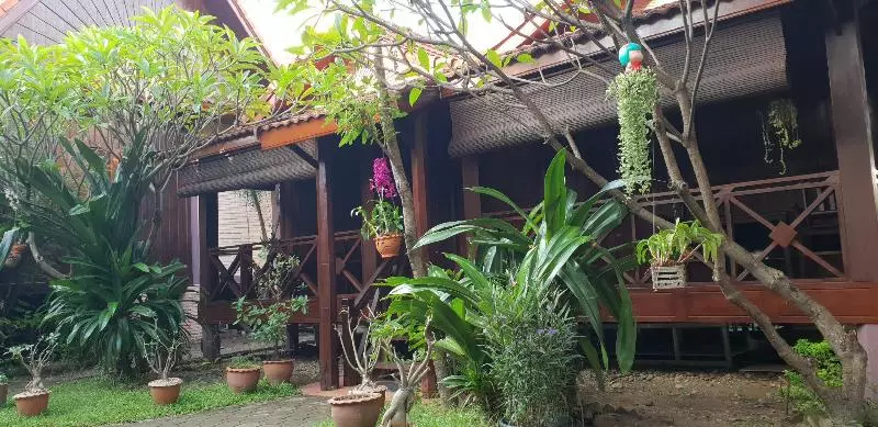 ホテル Sala Inpeng Bungalow
