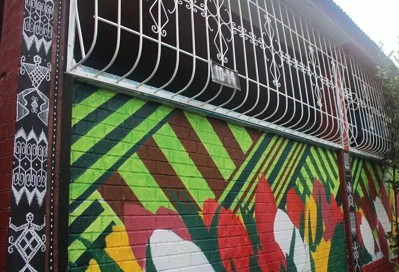 J's Backpackers Hostel