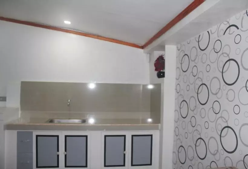 J's Backpackers Hostel