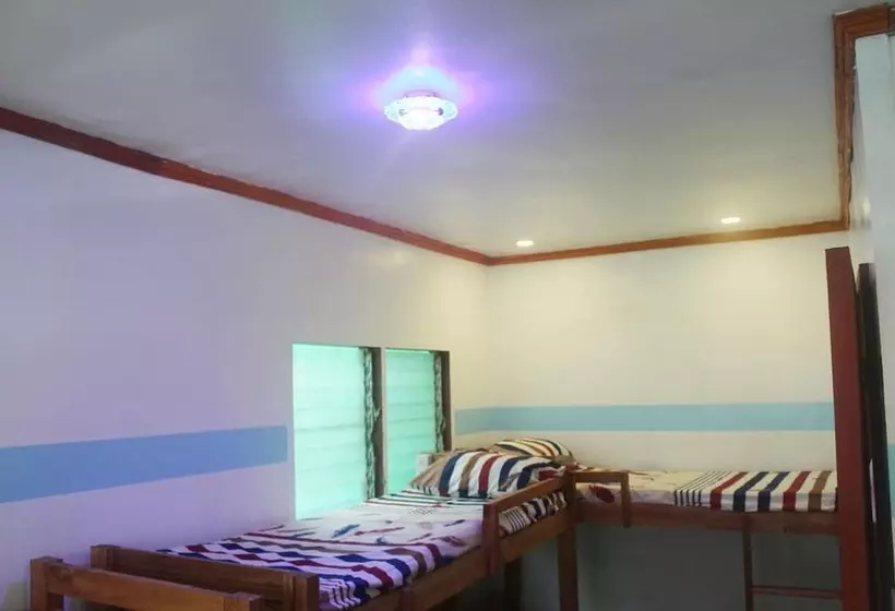 J's Backpackers Hostel
