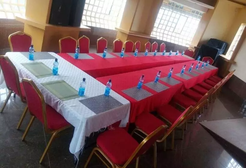 Lexingtone Hotel Narok Kenya