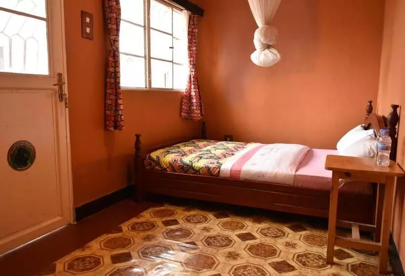 پانسیون Amahoro Guest House