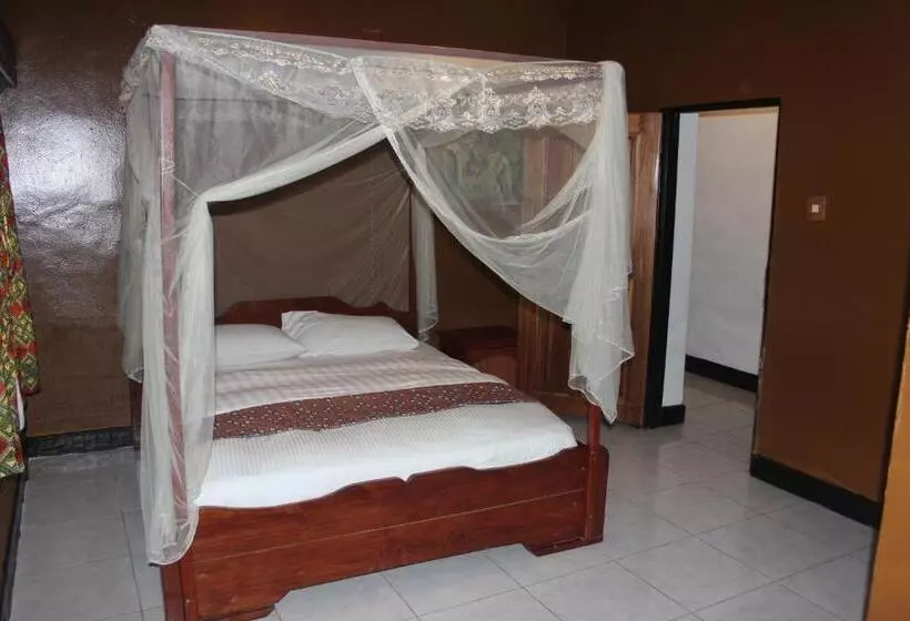 پانسیون Amahoro Guest House