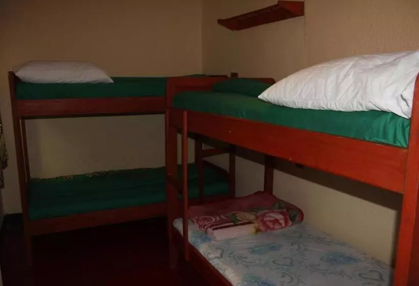 پانسیون Amahoro Guest House