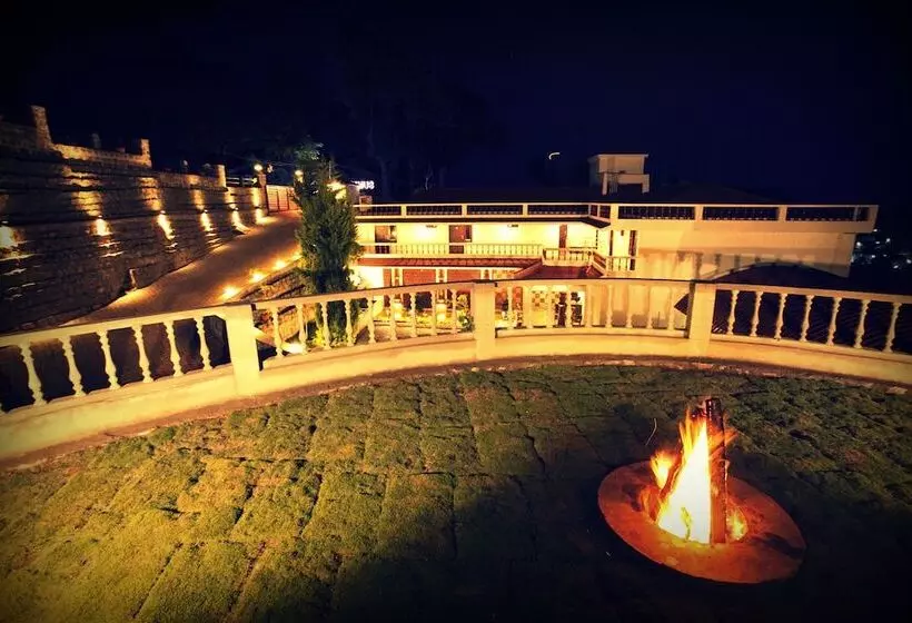 Summer House Resort