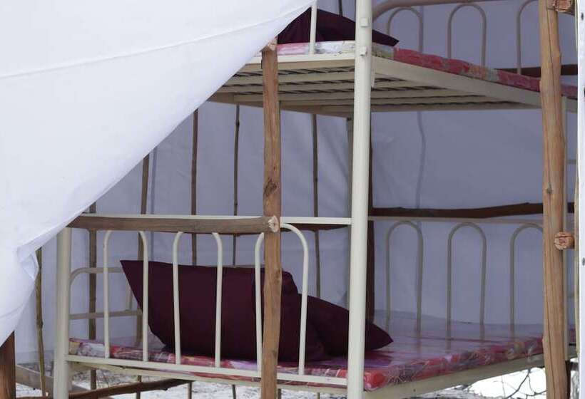 هاستل Sandbank Restaurant & Camping Koh Rong