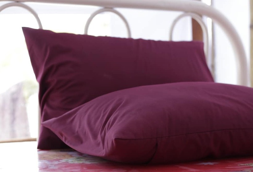 هاستل Sandbank Restaurant & Camping Koh Rong