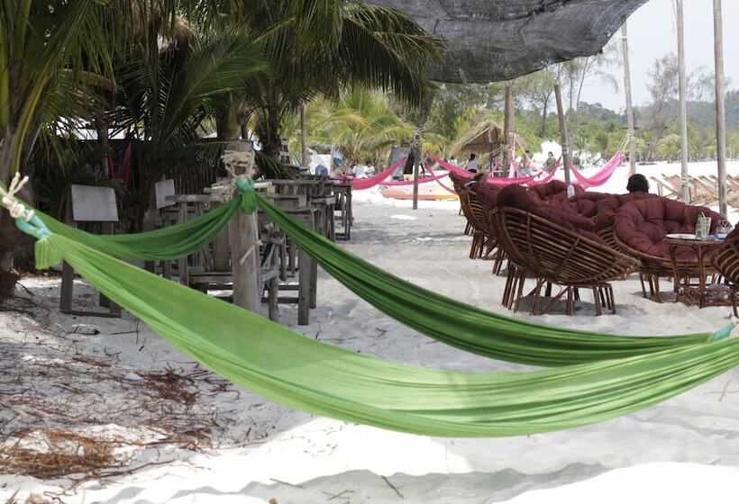 هاستل Sandbank Restaurant & Camping Koh Rong