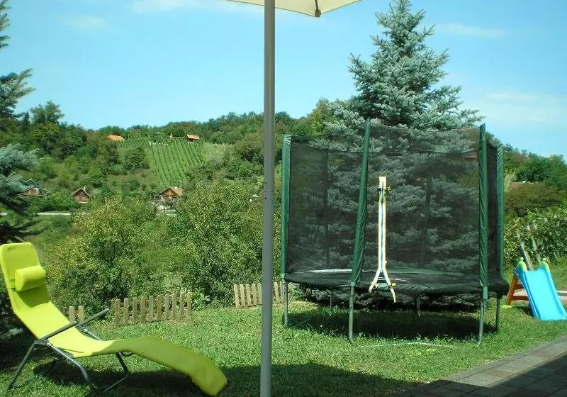 Apartments Country House Stipica