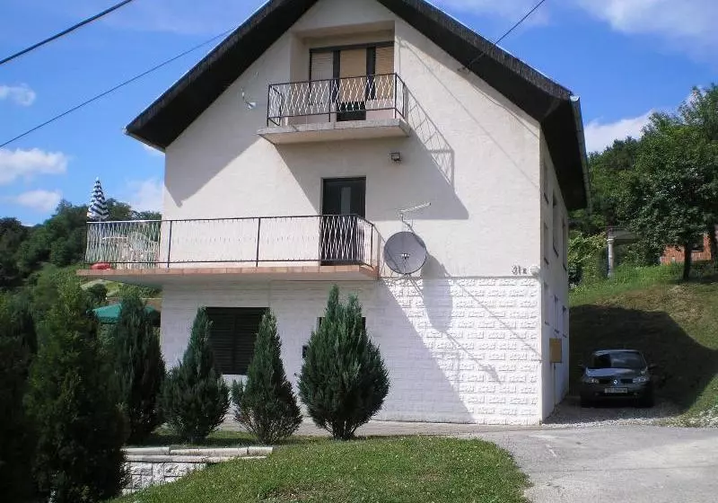 Apartments Country House Stipica