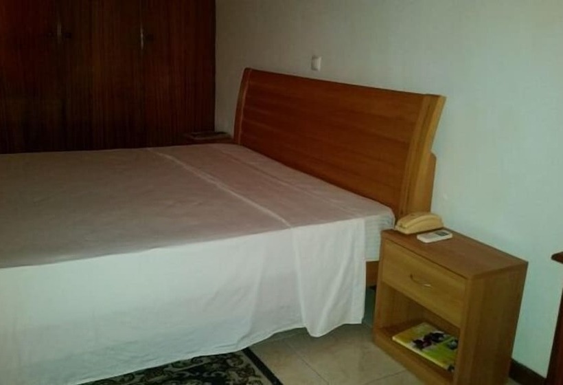 تختخواب و صبحانه América