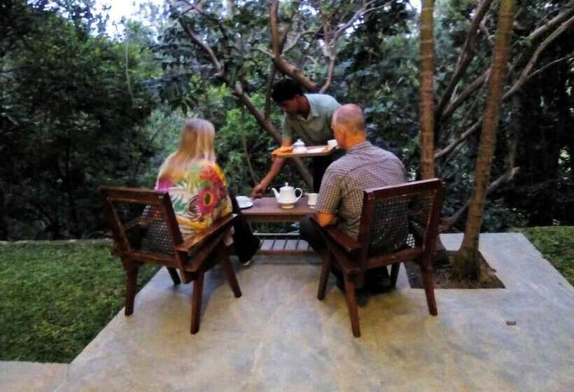 ベッドアンドブレックファースト Ovitiyas Bandarawela