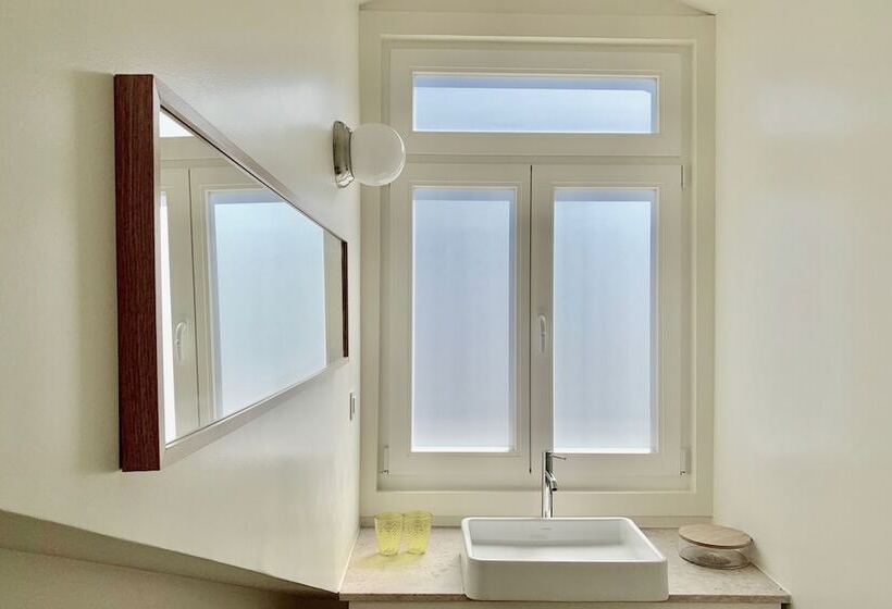 Hermitage Castelo   Casa Chafariz