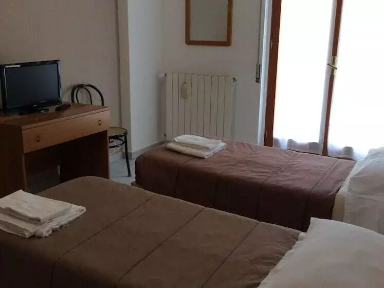 هتل Albergo Italia