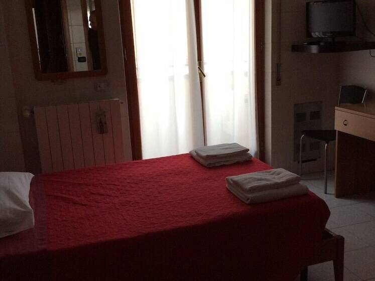 호텔 Albergo Italia