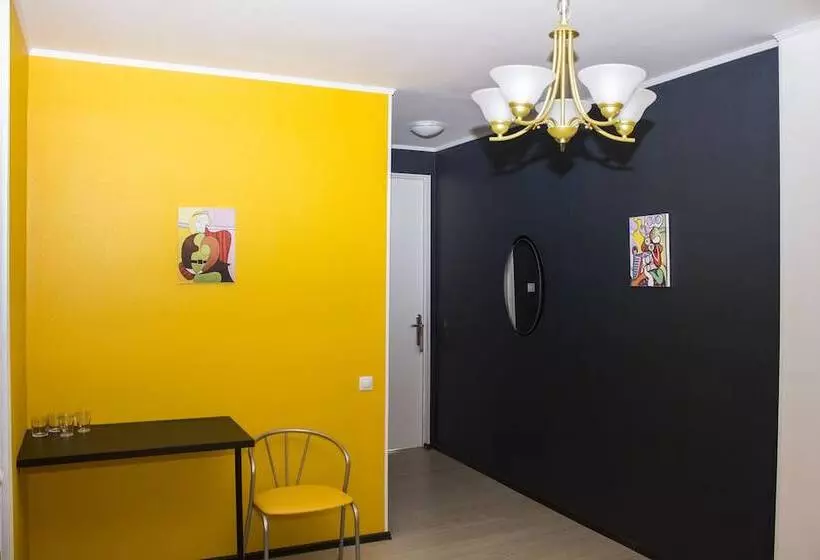 Hotelli Esquire House