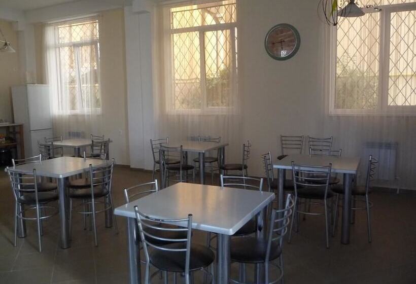 Отель Guest House Olimpic Park