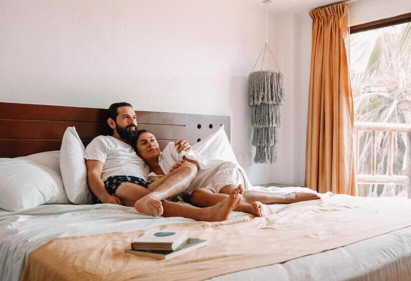 Отель Rio Lagartos