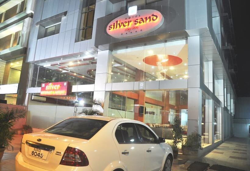فندق Silver Sand