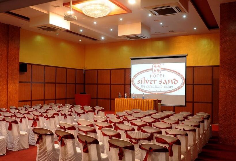 فندق Silver Sand