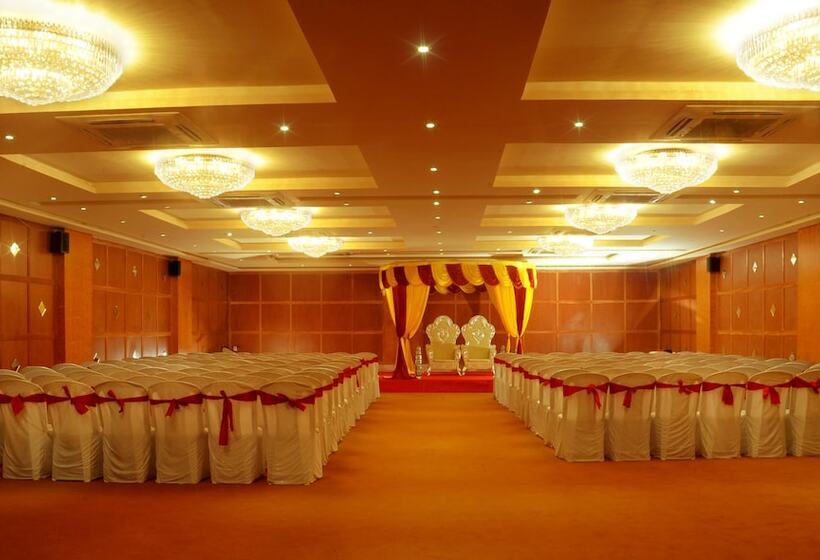 فندق Silver Sand