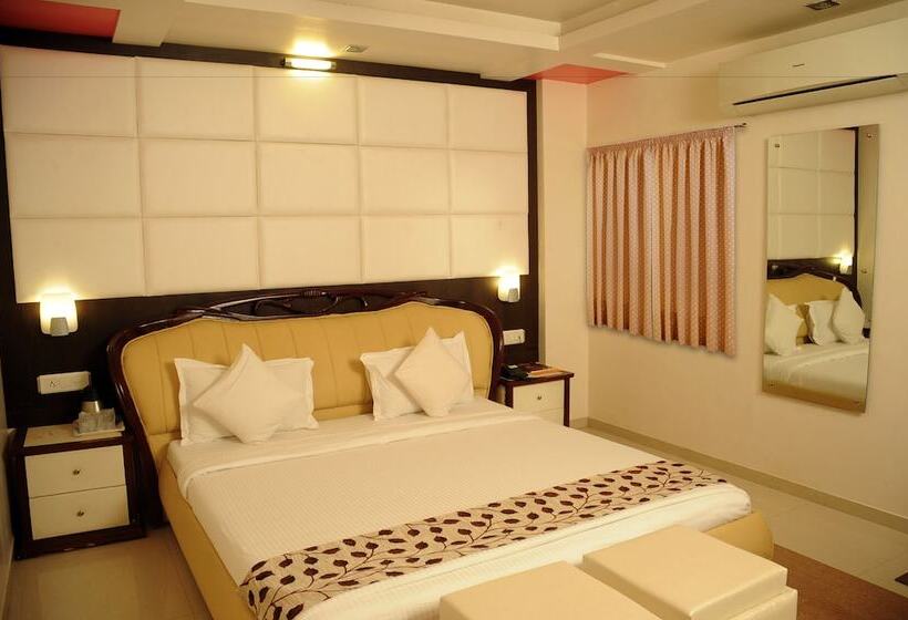 فندق Silver Sand