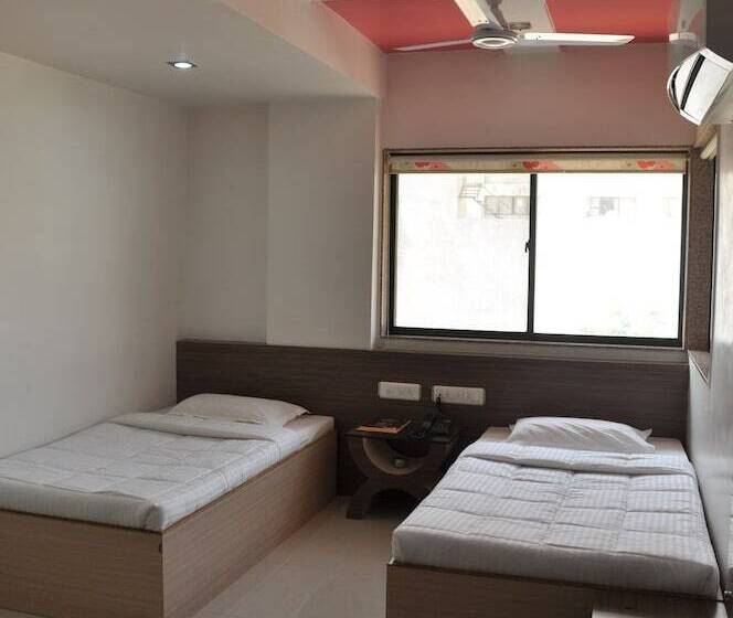 فندق Silver Sand