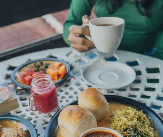 בית מלון כפרי The Regalia Resort