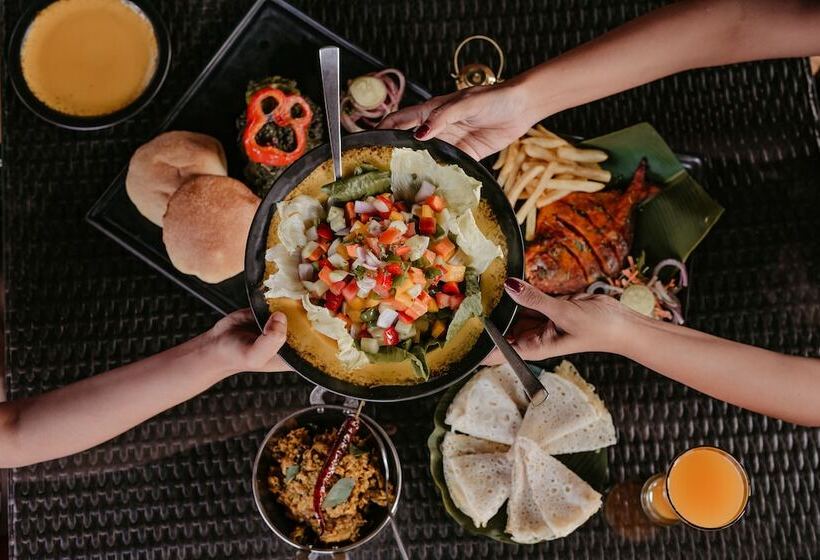 בית מלון כפרי The Regalia Resort