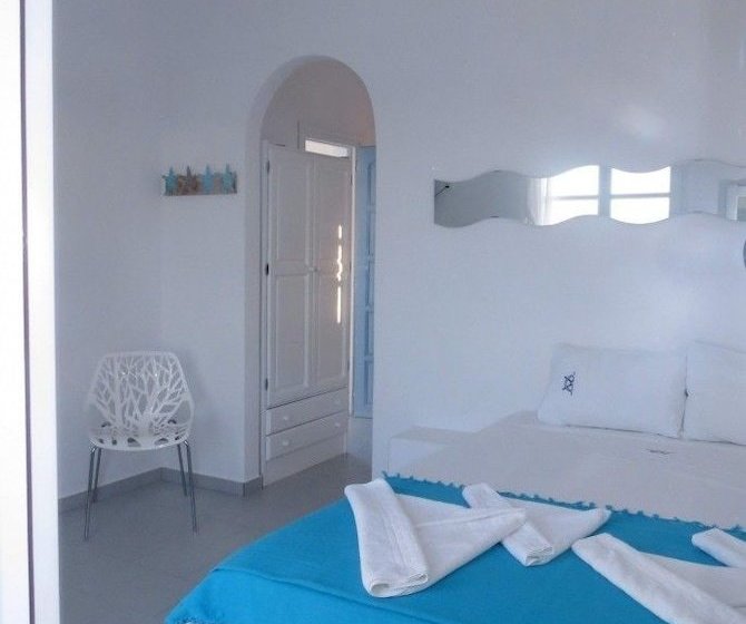 Niriides Studios  Near Krios Beach