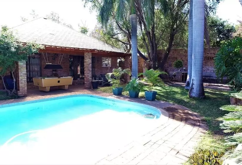 Majatalo Klip Cottage Guest House