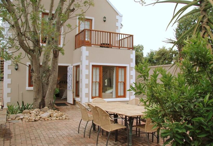 פנסיון St Aidan S Manor