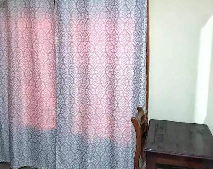 ペンション Twitter Paradise Guest House