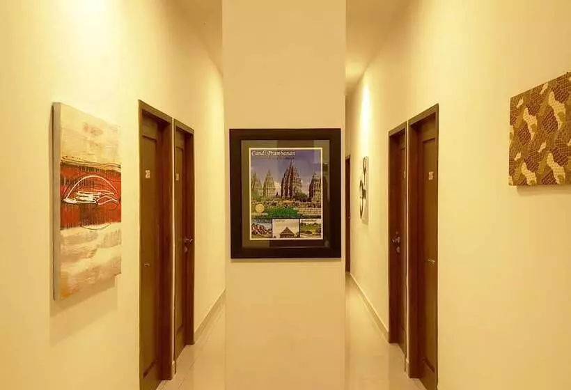 Sunrise Hotel Jombor